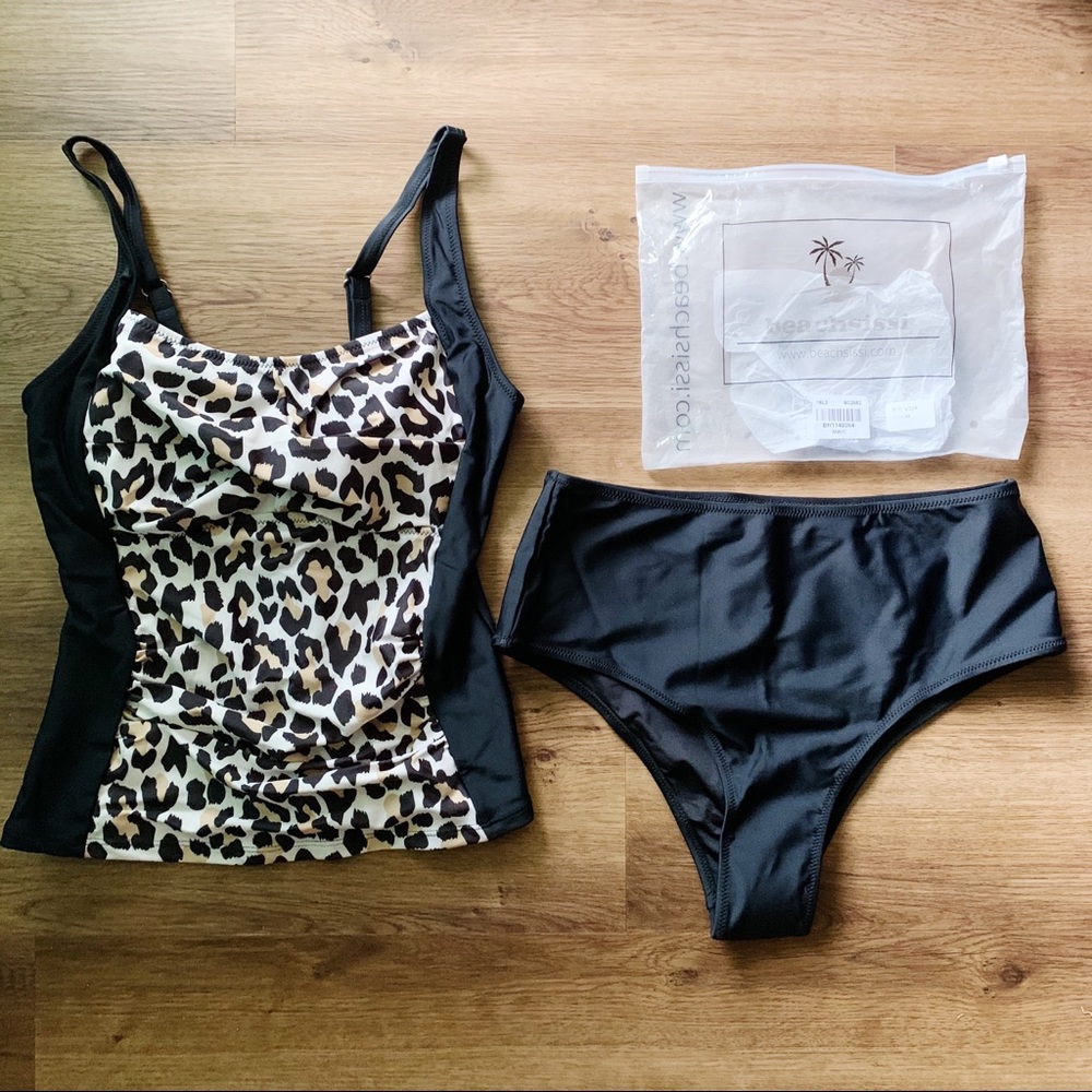 NWT Tankini SIZE M